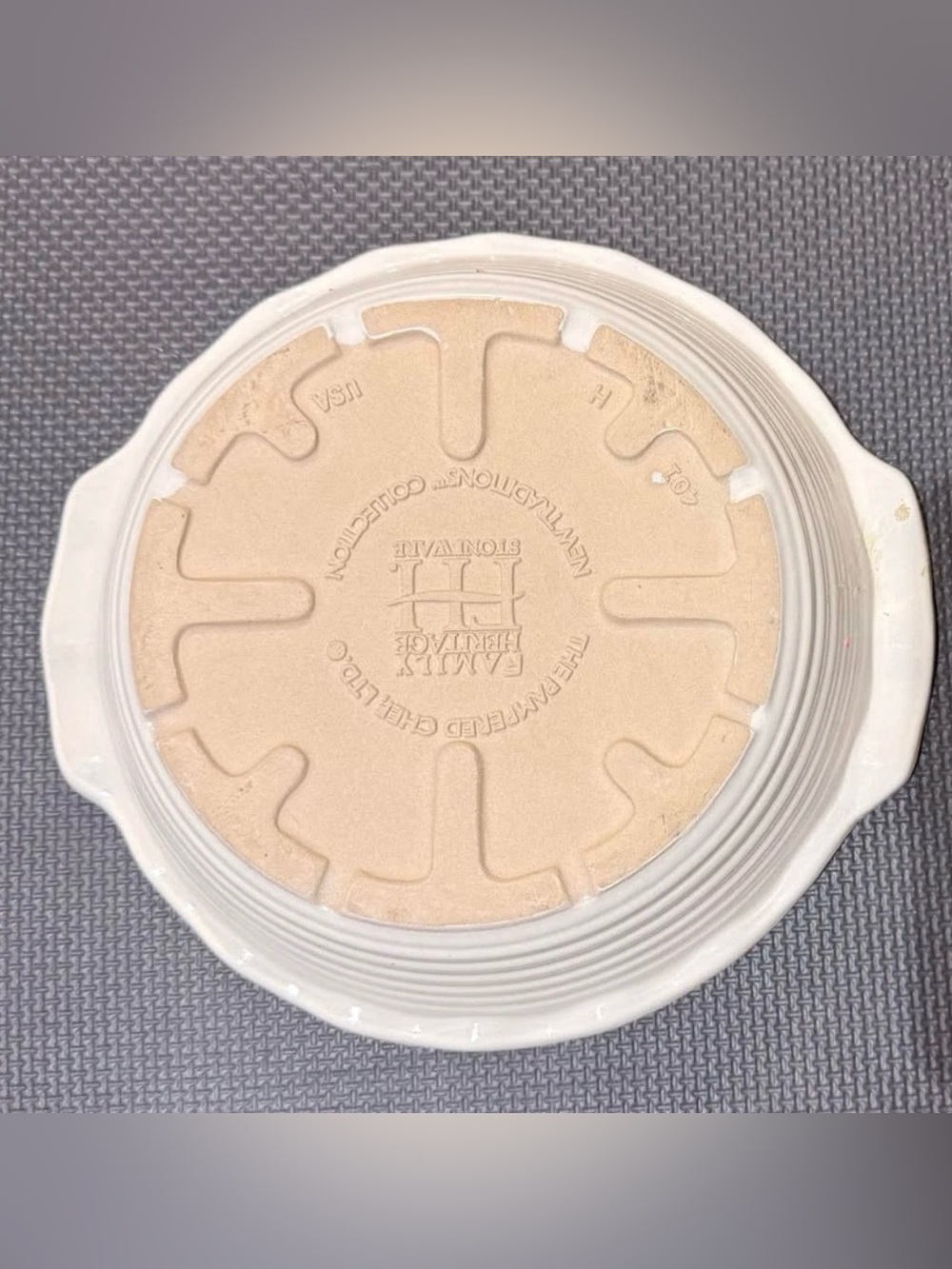 Pampered chef pie plate